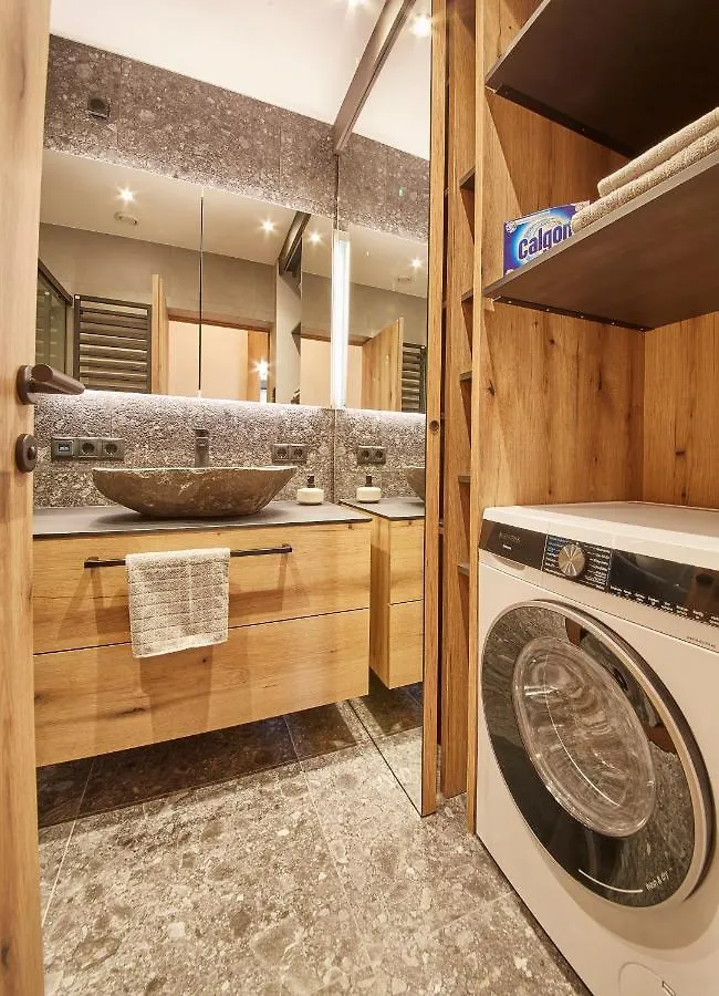 Penthouse Appartement Fire & Stone Saalbach Österreich