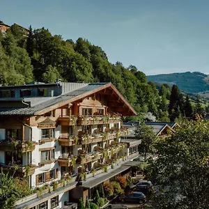 Gartenhotel Theresia 4 Saalbach-Hinterglemm